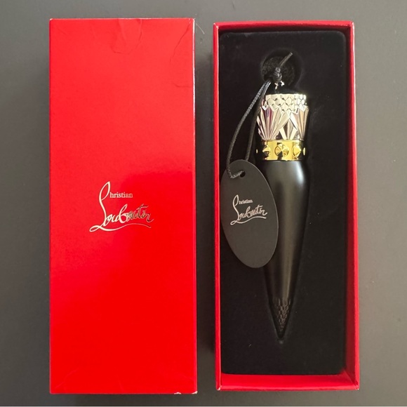 Christian Louboutin Other - Christian Louboutin ROUGE LOUBOUTIN Velvet Matte Lipstick - New in Box